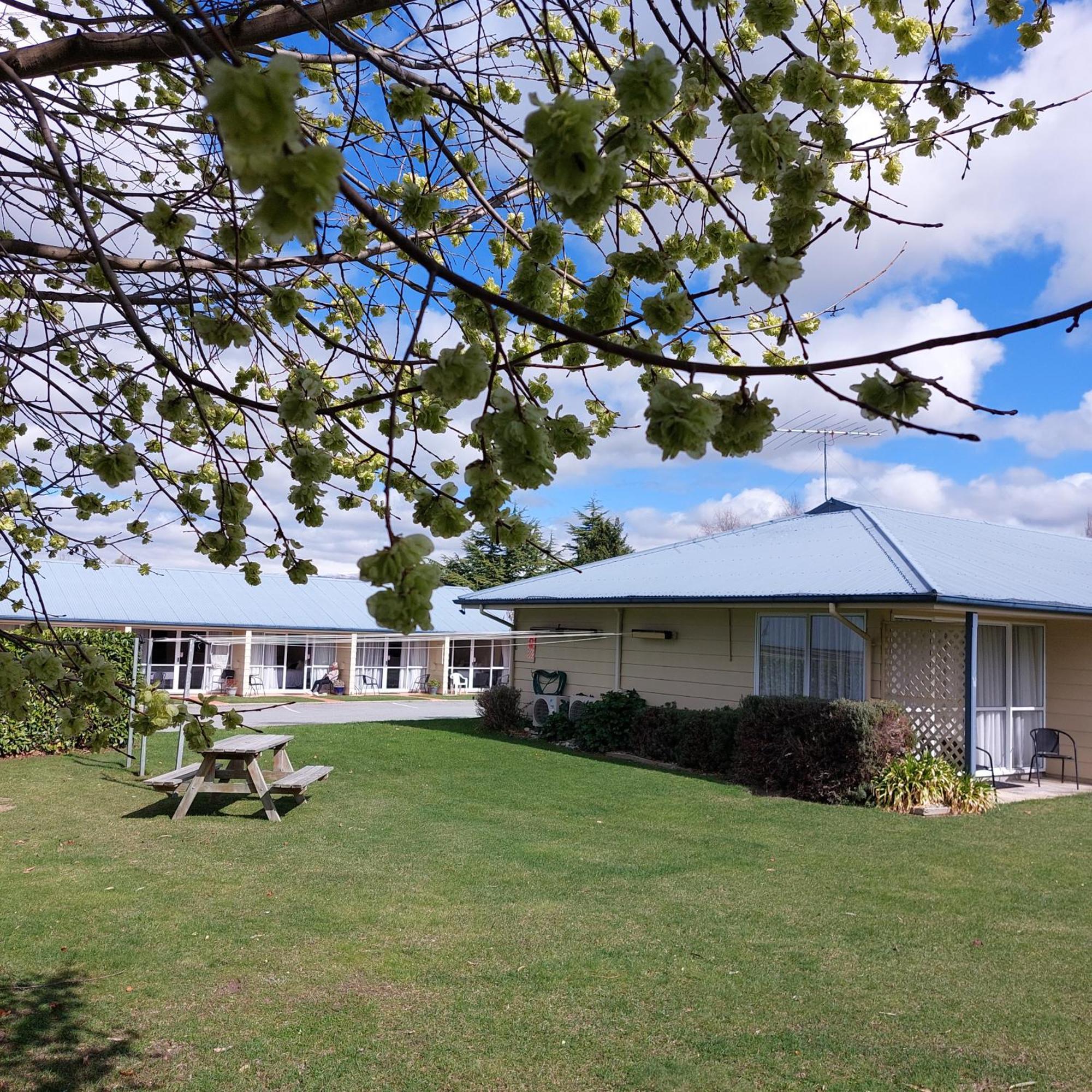 Lake Dunstan Motel Cromwell Exterior foto